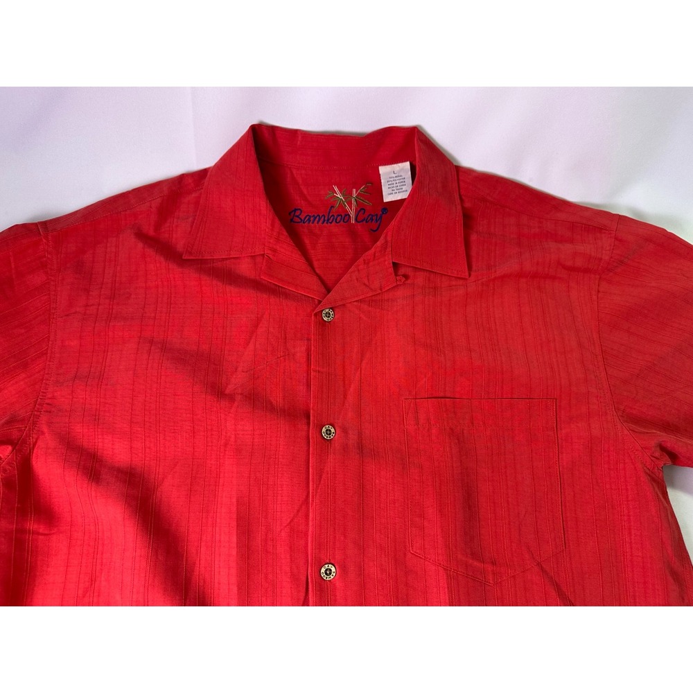 Bamboo Cay Men's Short Sleeve Button Up Hawaiian Camp Shirt Red Textured Size L